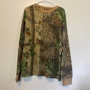 SASQUATCH long sleeve camo hunt pocket shirt XL